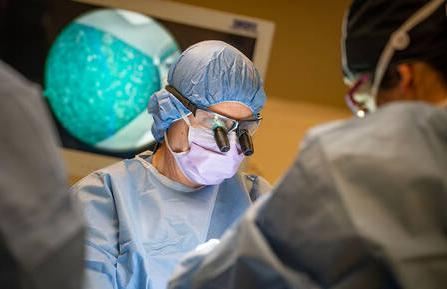 Dr. Lance Warhold in surgery